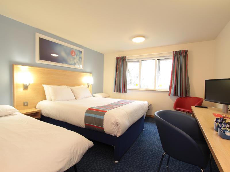 Travelodge Glasgow Airport Hotel Kültér fotó